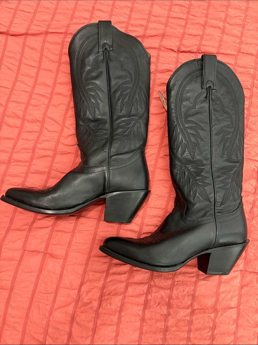 Idyllwind Black Embroidered Western Heeled Boots - Picture 2 of 4